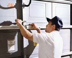 Garage Door Solution Service Atlanta, GA 404-591-6753 - rep-gdr-16m